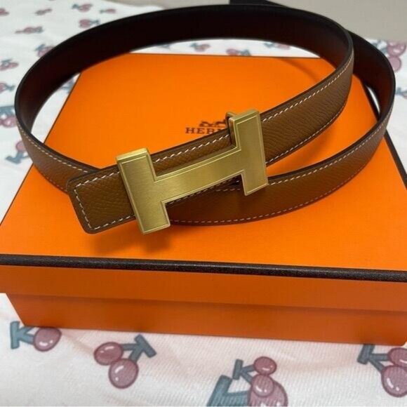 Brown Leather Belt with Gold Buckle - Picture 1 of 6